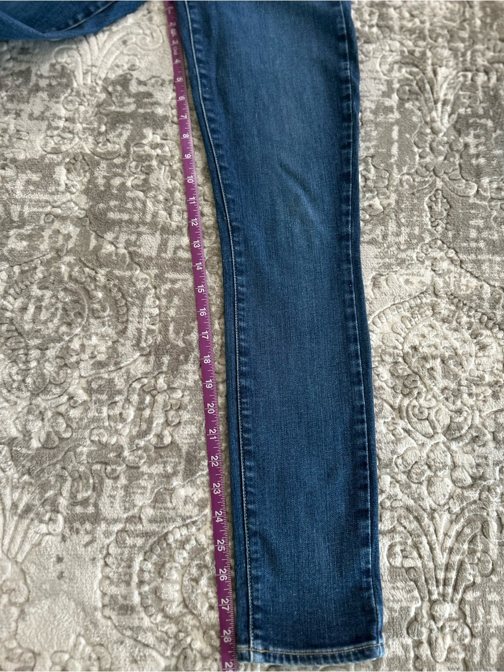 PAIGE SKYLINE SKINNY JEANS SIZE 27 - Picture 8 of 8
